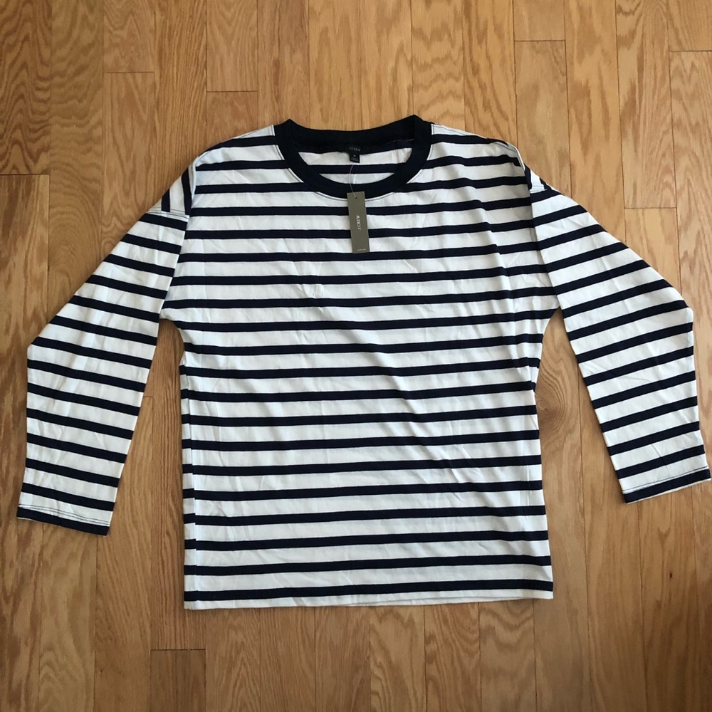 J crew essential wide sleeve navy T-shirt size M worn once